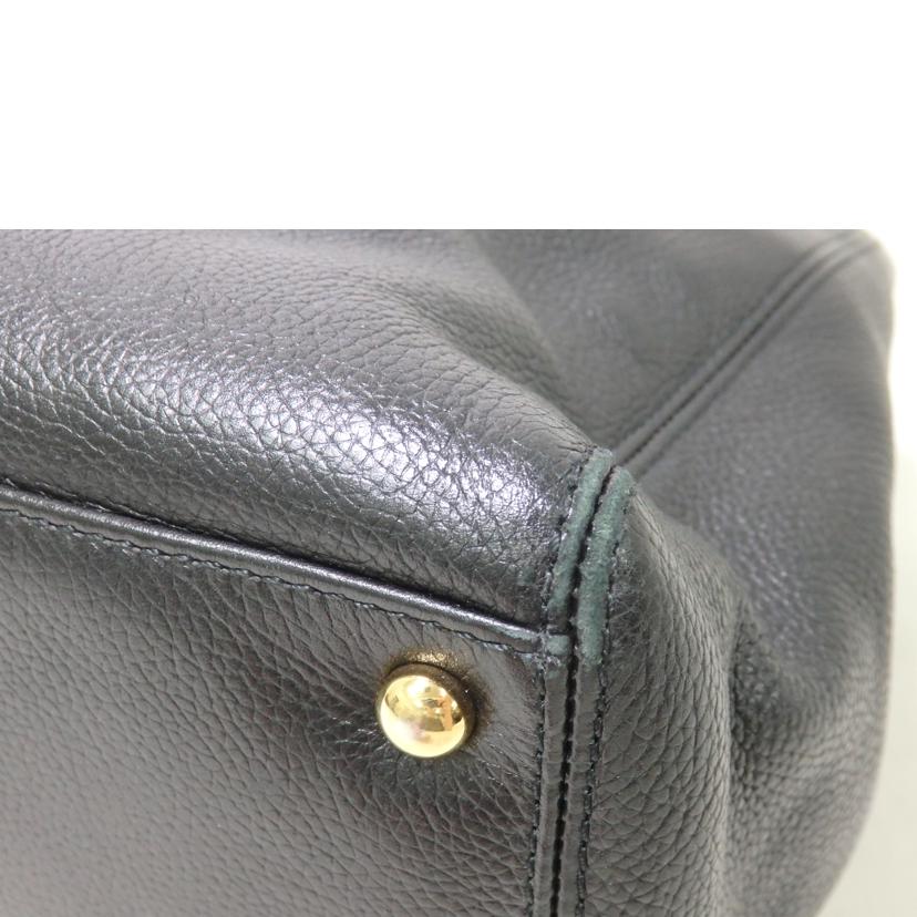 CHANEL シャネル/エグゼクティブトート/黒/ゴールド金具//133*****/ABランク/84