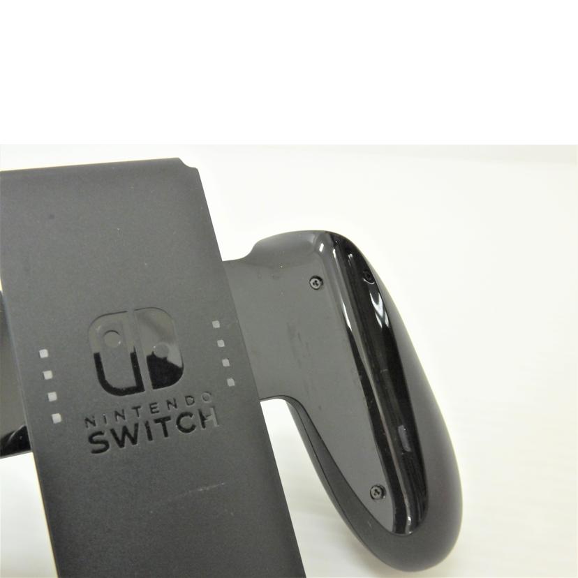 nintendo 任天堂/有機ELスイッチ本体ホワイト/HEG-S-KAAAA//XTJ50269279150/Bランク/88