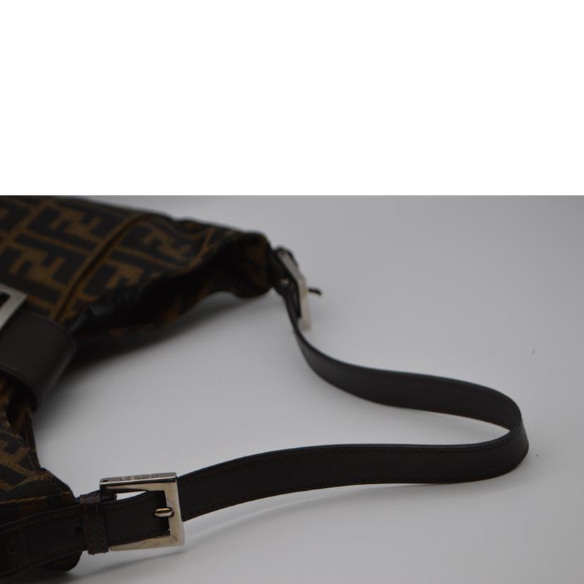 FRNDI フェンディ/ズッカラインマンババケット/26569//018/Aランク/89