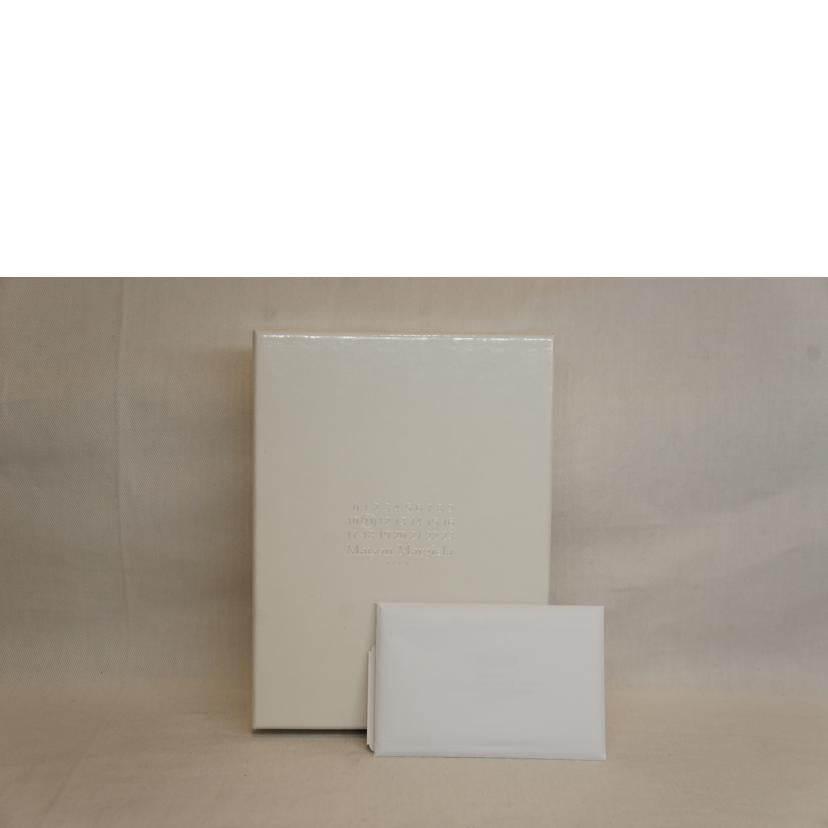 Maison Margiela メゾンマルジェラ/レザーカードケースブラック/SA1VX0003//ABランク/92