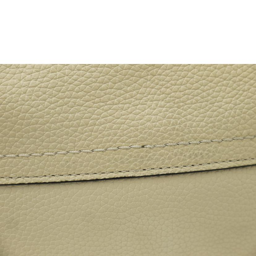 MARC JACOBS マークジェイコブス/MARC JACOBS ショルダーバッグ//SAランク/69