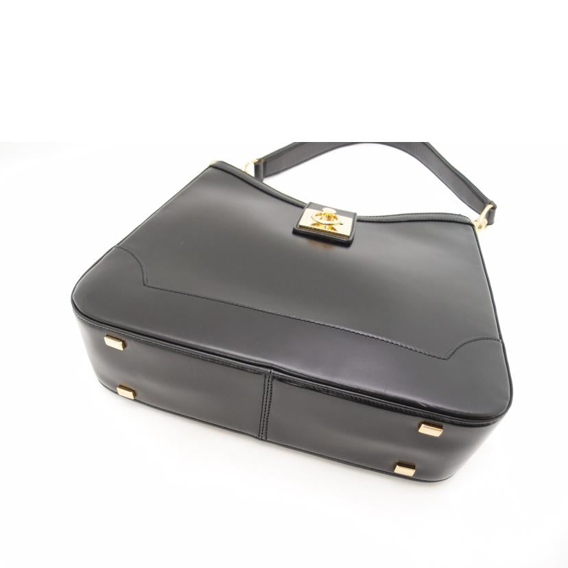 CELINE セリーヌ/レザーワンショルダー/ブラック//M18**/Aランク/69