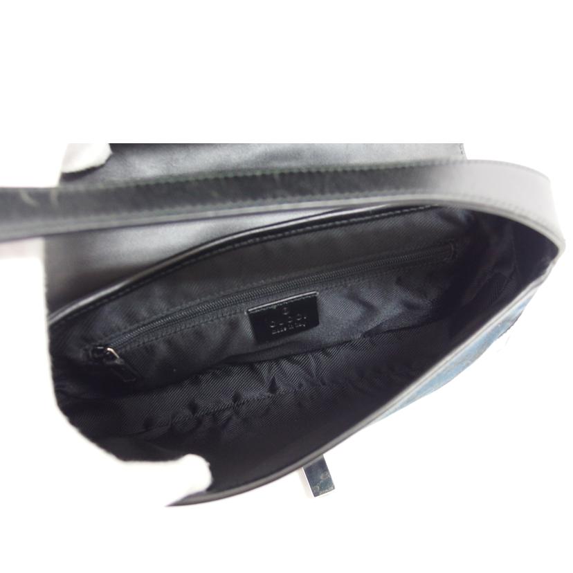 GUCCI グッチ/GGキャンバス ジャッキーセミショルダー/ブラック/001・3824//203***/ABランク/04