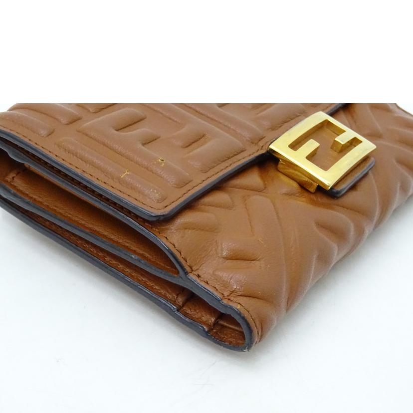 FENDI フェンディ/FFエンボスWホック財布/ブラウン/8M0419//063*****/ABランク/69