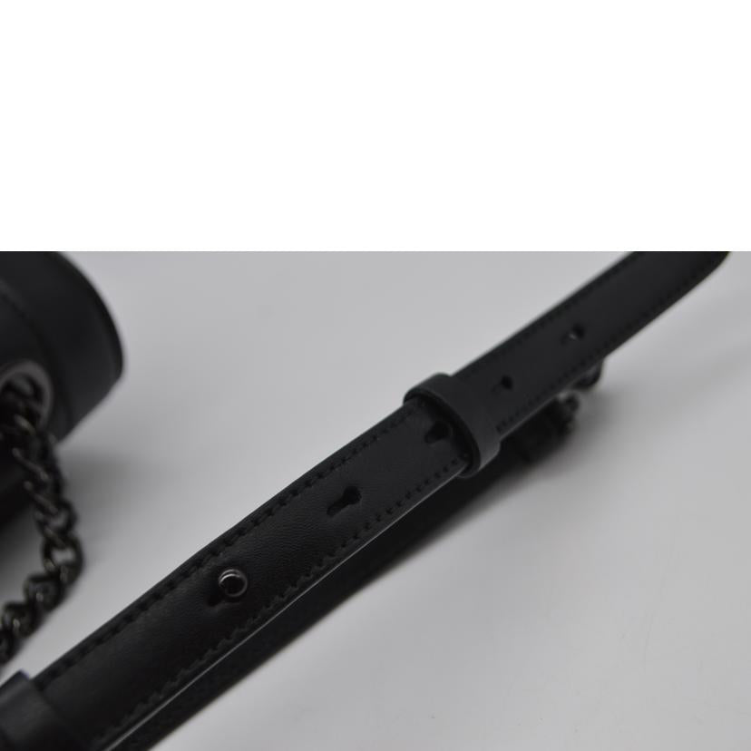 Ferragamo フェラガモ/ヴェラリボンカーフチェーンショルダー/ノワール/AU-21/G877//Aランク/89