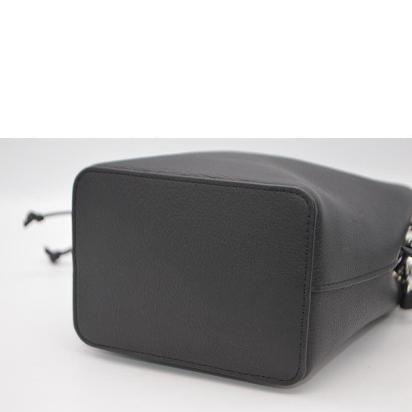 LV ルイヴィトン/ナノ・ロックミーバケット/トリヨンレザー/ノワール/M68709//UB1***/SAランク/89