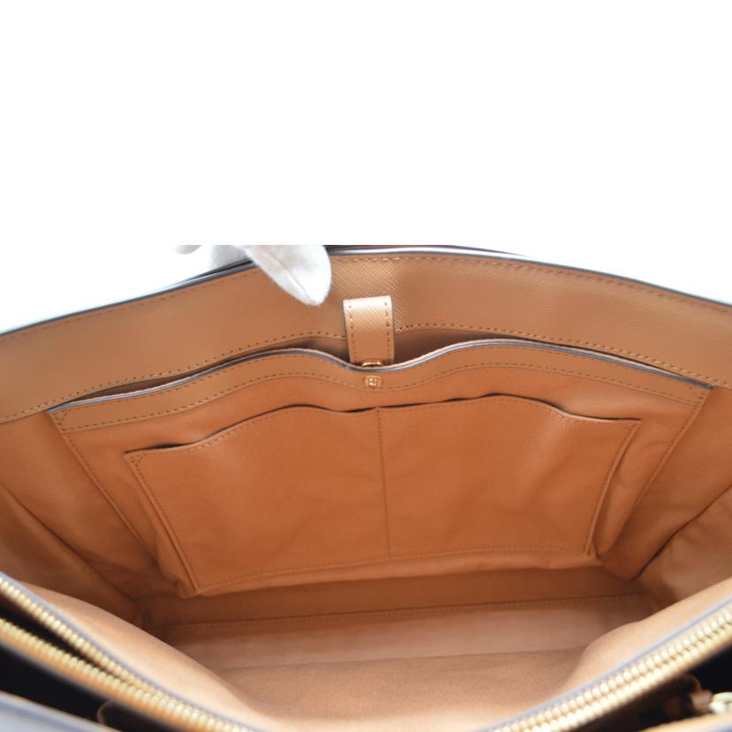 TORY BURCH トリーバーチ/ロビンソンラージレザートートOS/53063 900//Aランク/89