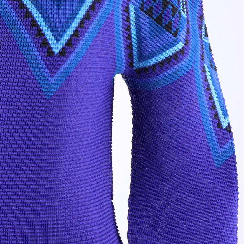 ISSEY MIYAKE /トップス//Bランク/82