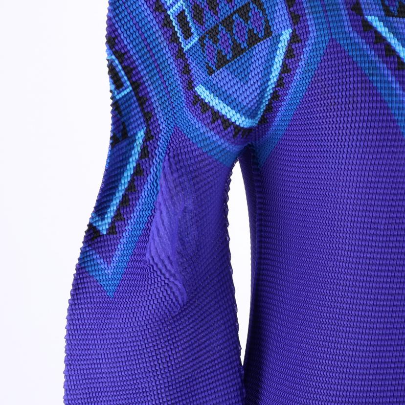 ISSEY MIYAKE /トップス//Bランク/82