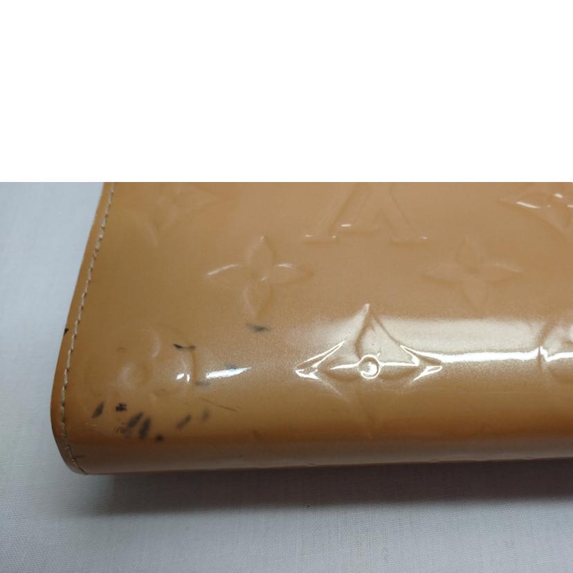 LV ルイヴィトン/ポルトモネクレディ ヴェルニ/M91380//TH1***/Bランク/52