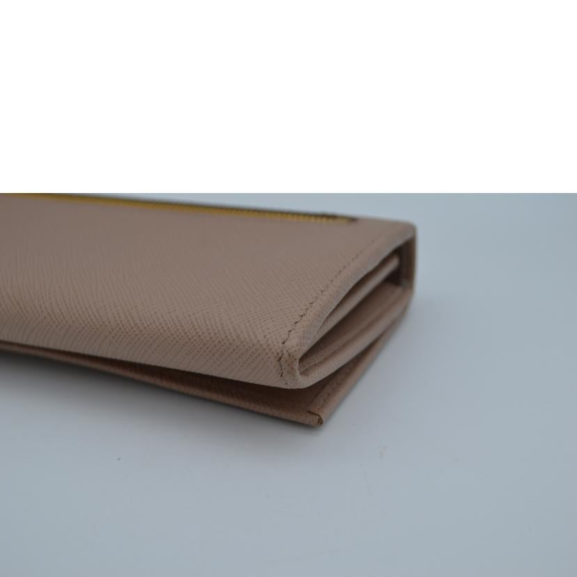 PRADA プラダ/サフィアーノメタルオロレザー長財布/カメオ/1MH132//181/Aランク/89