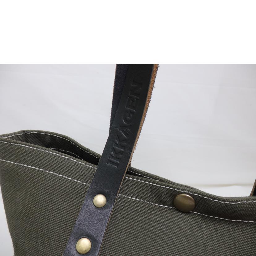 ikkagen イッカゲン/ikkagen トートバッグ カーキ//Aランク/84