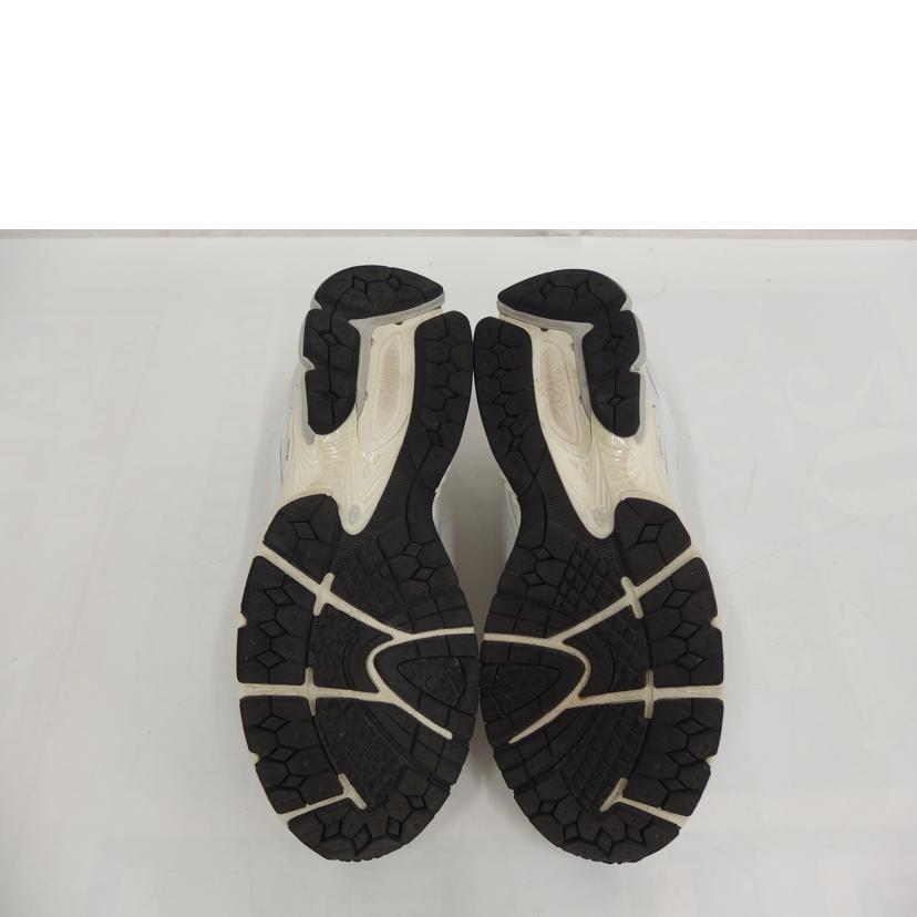 New Balance ニューバランス/New Balance2002Rスニーカー/ホワイト×ネイビー//Bランク/82