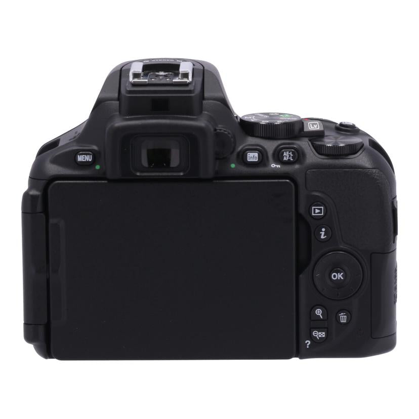 Nikon ニコン /デジタル一眼 ダブルズームキット/D5600 ダブルズームキット//2160794/Bランク/05