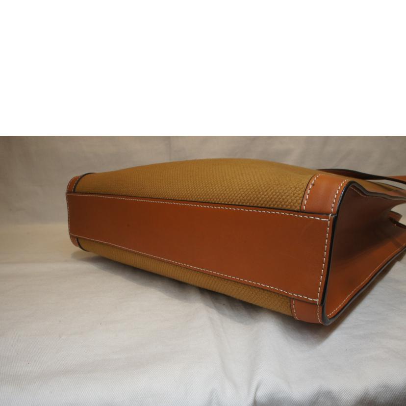 CELINE セリーヌ/バーティカルカバ/キャンバスロゴ/ブラウン//Aランク/92