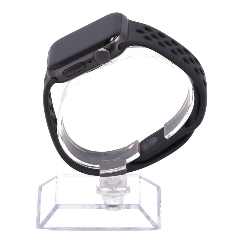 Apple アップル /AppleWatch Nike SE GPS 40mm/MKQ33J/A//H4HHF16BQ1N1/Bランク/77