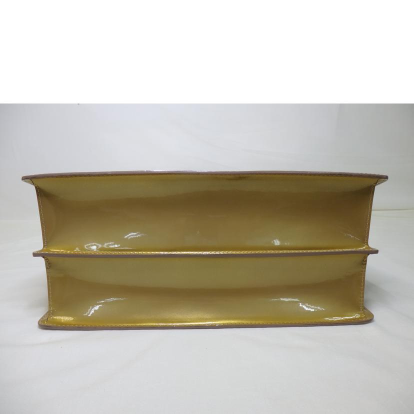 LV ルイヴィトン/デエスGM/ヴェルニ/ベージュプードル/M91759//MI2***/ABランク/84