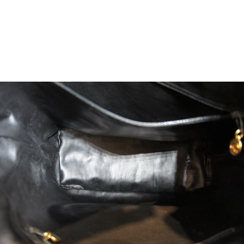 CHANEL シャネル/ダブルココマークラムスキンリュックブラック/ゴールド金具//278****/ABランク/92