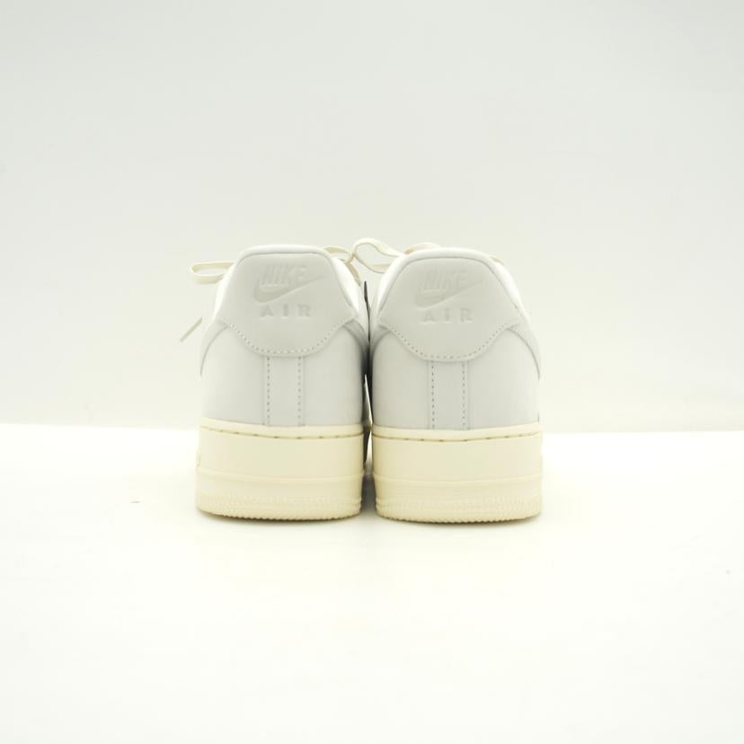 NIKE ナイキ/NIKE WMNS AIR FOCE1/DR9503 100//Aランク/81