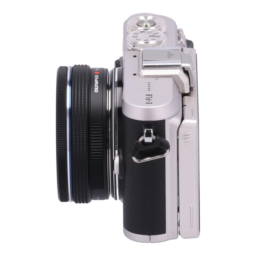 OLYMPUS オリンパス /ミラーレス一眼 ダブルズームキット/PEN E-PL8 EZダブルズームキット//BHSA35854/Bランク/42