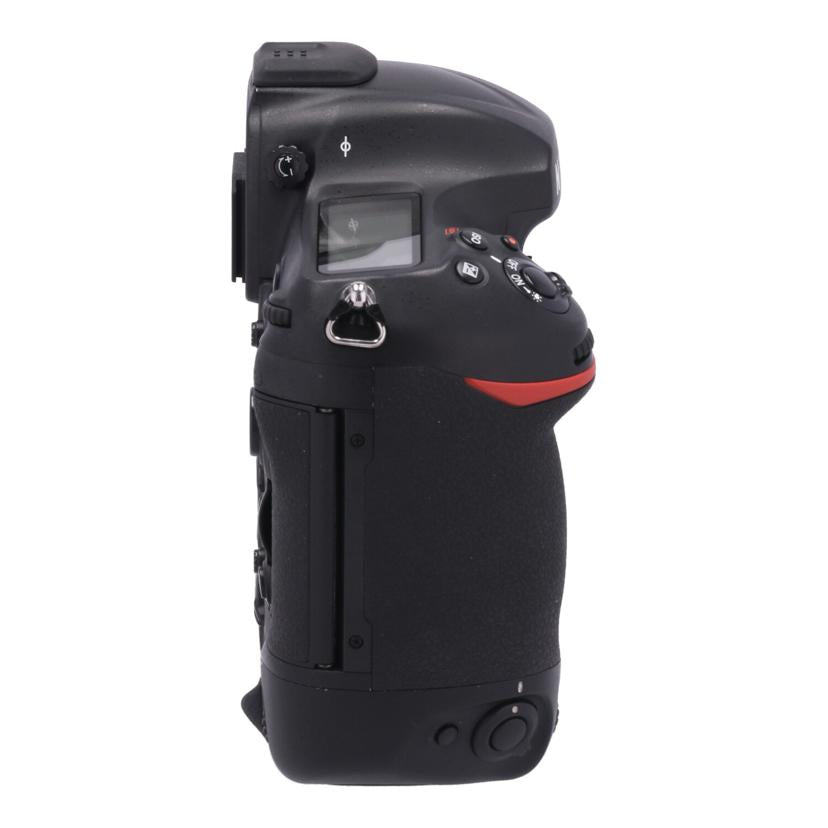 Nikon ニコン /デジタル一眼 ボディ/D5 XQD-Type ボディ//2007130/Bランク/71