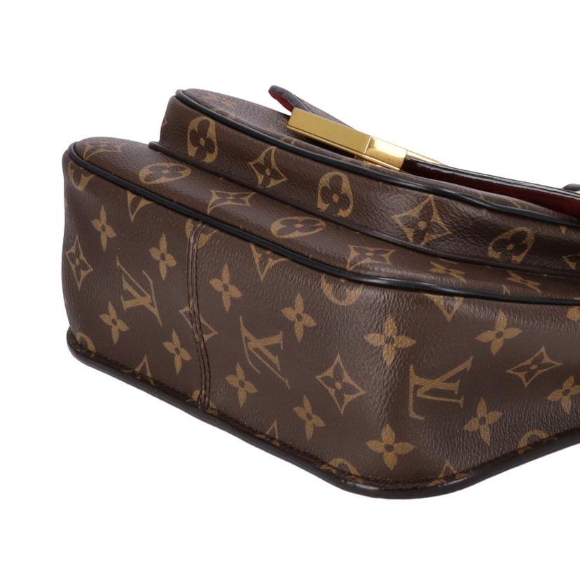 LOUIS VUITTONルイヴィトン/パッシーショルダー/モノグラム/M45592//BA4***/Aランク/75