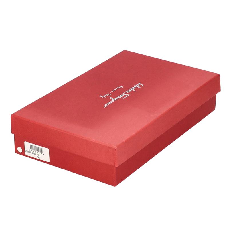 Ferragamo サルバトーレフェラガモ/ チェーンショルダー//ABランク/78