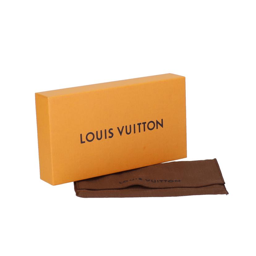 LOUIS VUITTON ルイ・ヴィトン/ポルトフォイユ・カプシーヌ/トリヨン/マグノリア/M61250//MI1***/Aランク/09