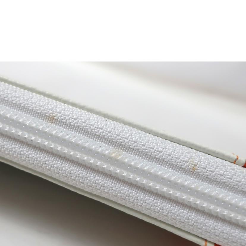 CASTELBAJAC カステルバジャック/ブローチ 長財布 牛革 ホワイト/056618//Aランク/65