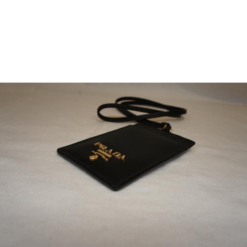 PRADA プラダ/サフィアーノレザーパスケース/ネームホルダー/1MC007//230H/SAランク/92