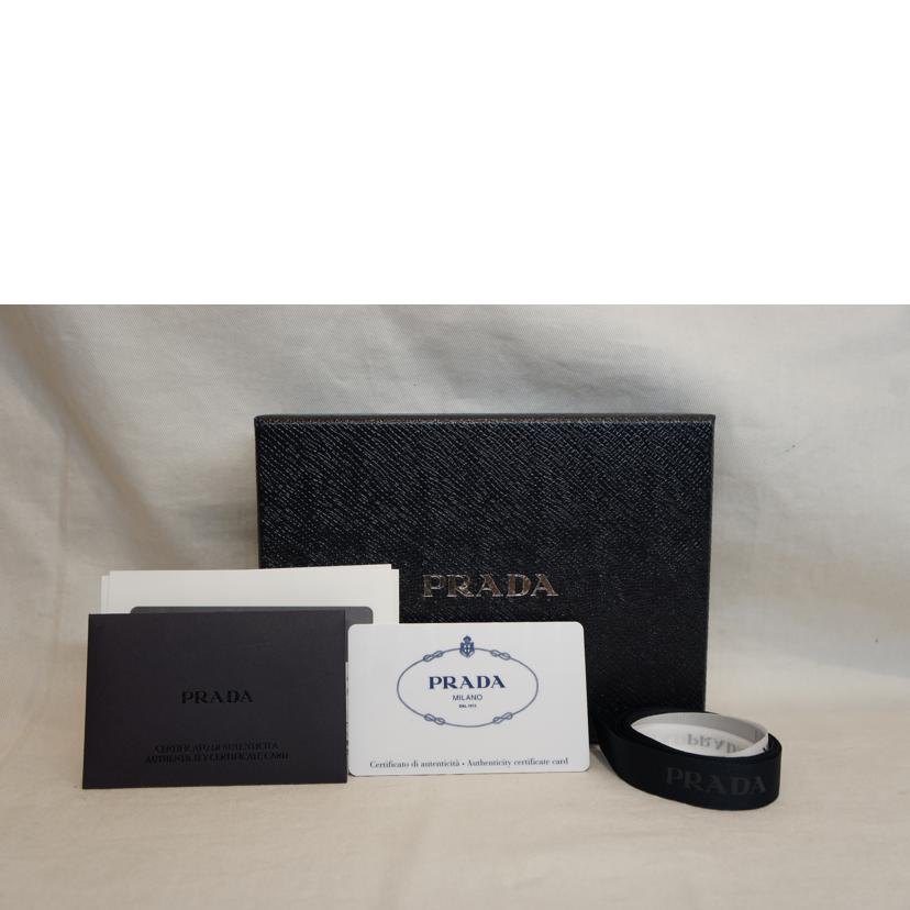 PRADA プラダ/サフィアーノレザーパスケース/ネームホルダー/1MC007//230H/SAランク/92