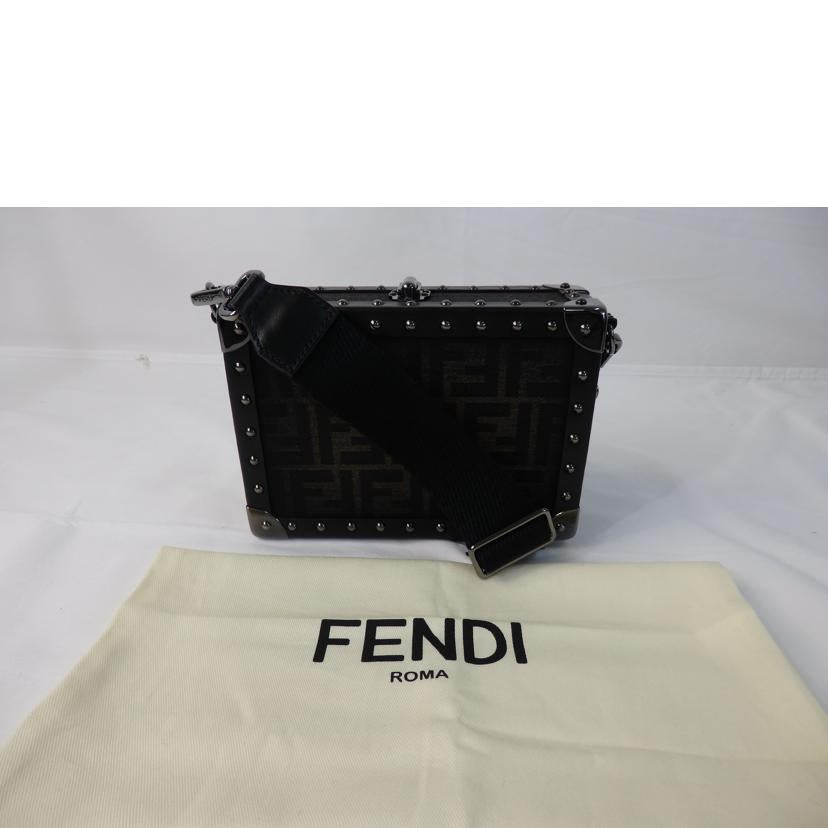 FENDI フェンディ/ショルダーバッグ/ズッカ柄/7VV165-APD8//239*****/Aランク/84