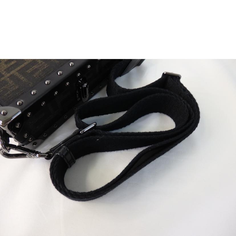 FENDI フェンディ/ショルダーバッグ/ズッカ柄/7VV165-APD8//239*****/Aランク/84