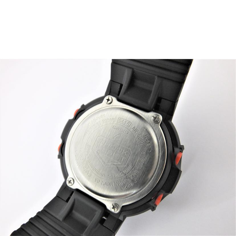 CASIO カシオ/G-SHOCK/AW-500シリーズ/メンズクォーツ/AW-500E-1EDR//Aランク/88