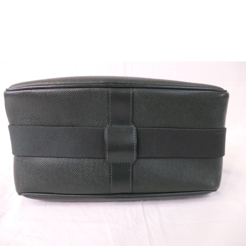 LV ルイヴィトン/リポーターPM/タイガ/エピセア/M30154//SP0***/Bランク/84