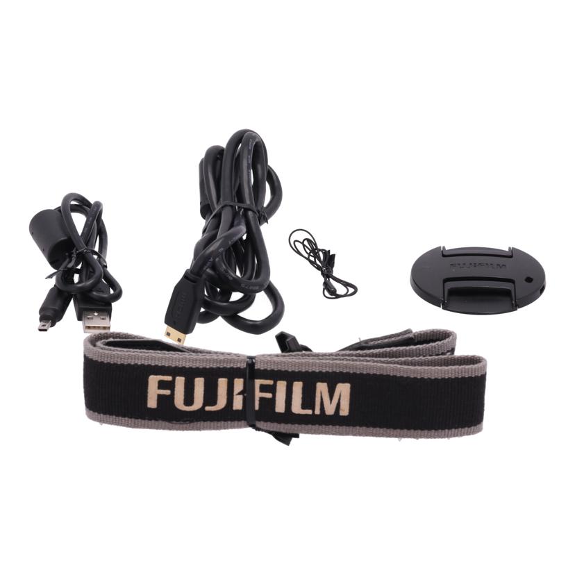 FUJIFILM 富士フイルム /デジタルカメラ/FINEPIX S8200//3W007800/Bランク/62