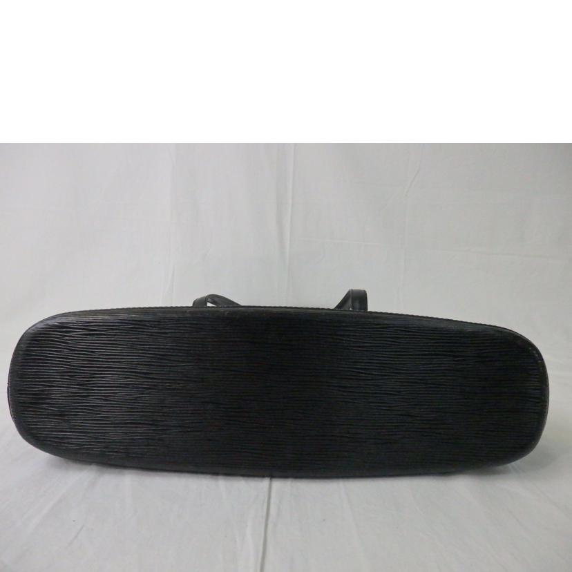 LV ルイヴィトン/リュサック/エピ/ノワール/M52282//VI0***/Bランク/84