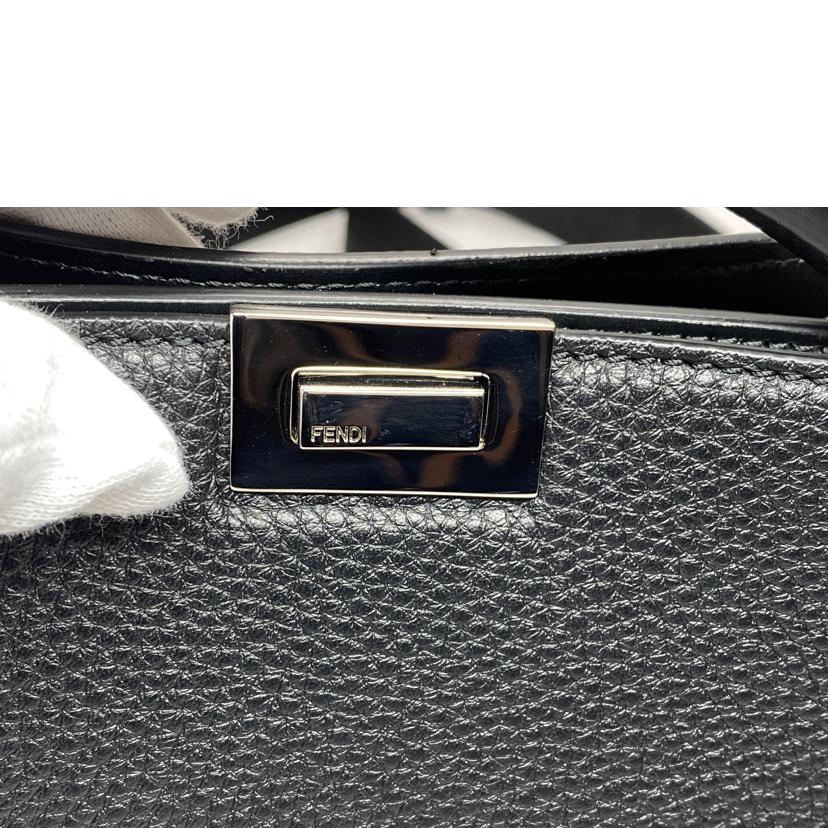 FENDI FENDI/ピーカブーアイシーユーエックスクロス/7VA582//ABランク/52