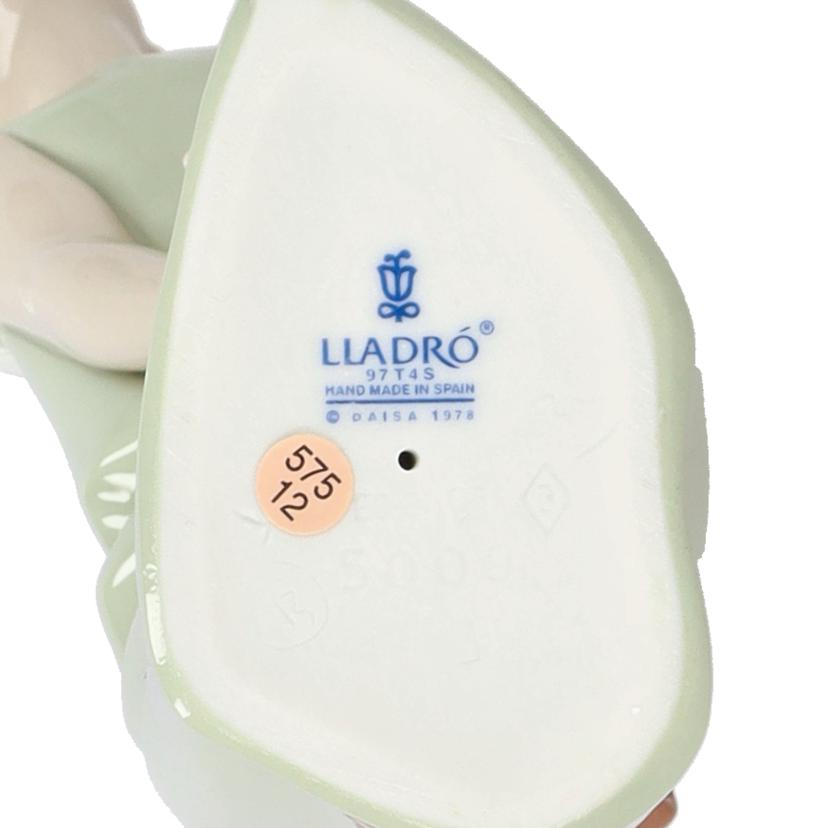 LLADRO リヤドロ/鏡の前で(若草色)/5009//ABランク/42