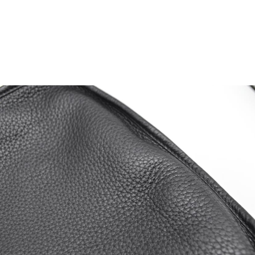 HERMES エルメス/エブリンⅢPM/トリヨンクレマンス/ノワール/056277CK//J P******/ABランク/89