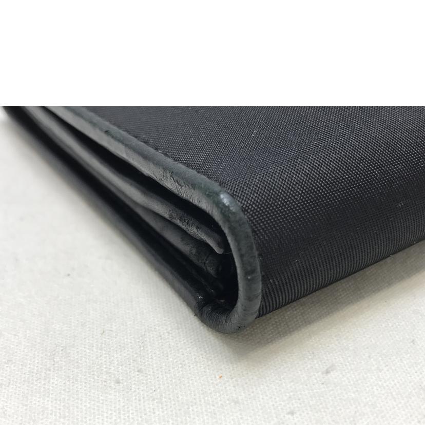 PRADA プラダ/ローズ柄 ナイロン 財布//Bランク/51