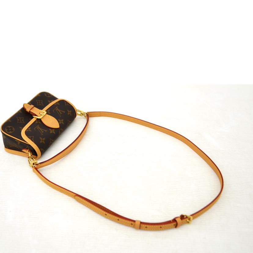 LOUIS VUITTON ルイヴィトン/ナノ・ディアヌ/モノグラム/M683298//RFI*/SAランク/75