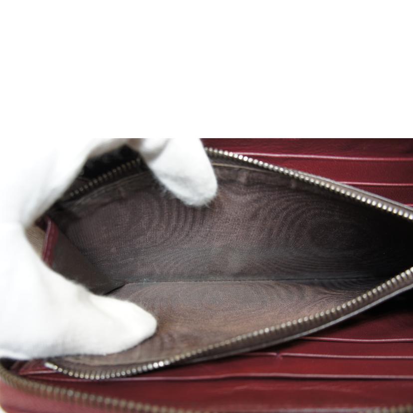 BOTTEGA VENETA ボッテガヴェネタ/イントレチャートパイソンハートラウンドファスナー//SAランク/92