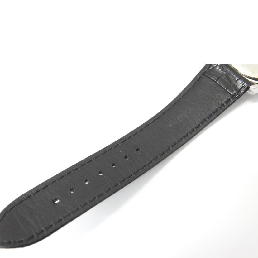 Vivienne W. ヴィヴィアンウエストウッド/オーヴ レギュレーター/白文字盤/メンズクォーツ/VW-2059//929*/Aランク/88