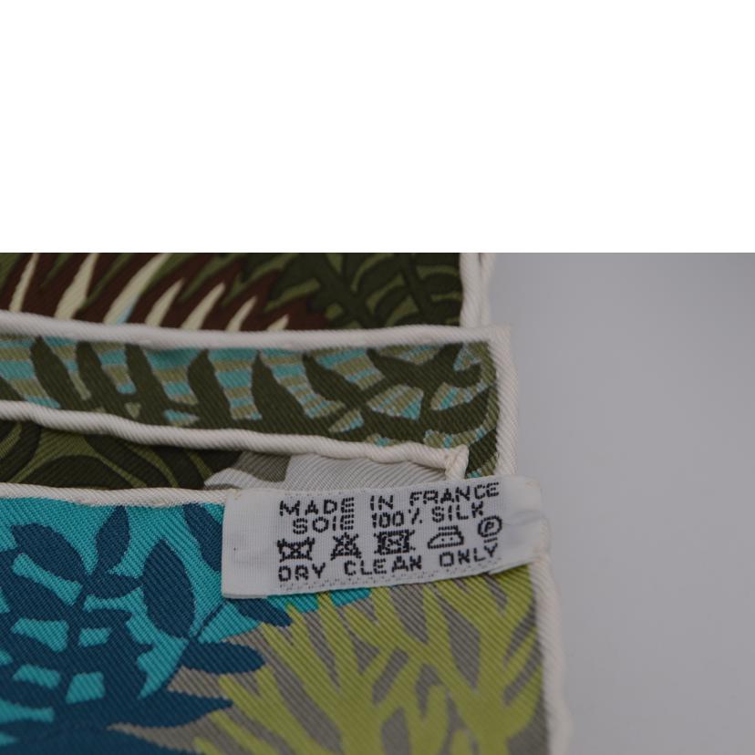 HERMES エルメス/UNDER THE WAVES カレ90/ブルー//SAランク/89