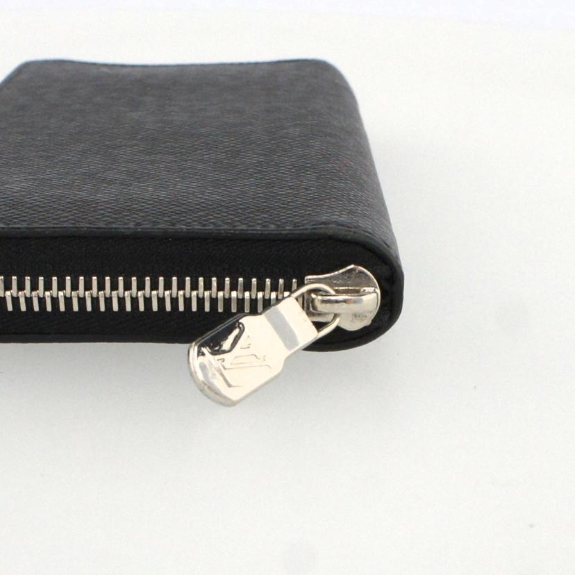 LOUIS VUITTON ルイヴィトン/ジッピーウォレット・ヴェルティカル/タイガ/ノワール/M30503//CA1***/ABランク/01