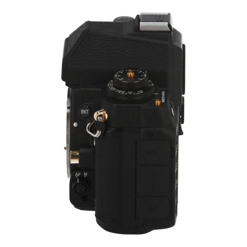 Nikon ニコン /デジタル一眼 ボディ/Df ブラック Gold Edition//2020371/ABランク/69