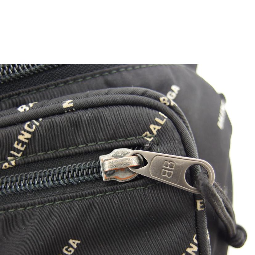 BALENCIAGA バレンシアガ/ボディバッグ/総柄/ブラック/482389 1060 X//527***/Bランク/04