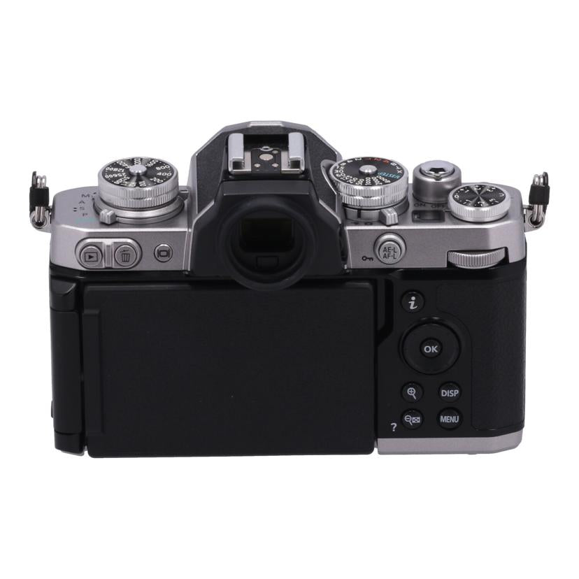 Nikon ニコン /ミラーレス一眼 レンズキット/Z fc 16-50VRレンズキット//2073317/Bランク/69