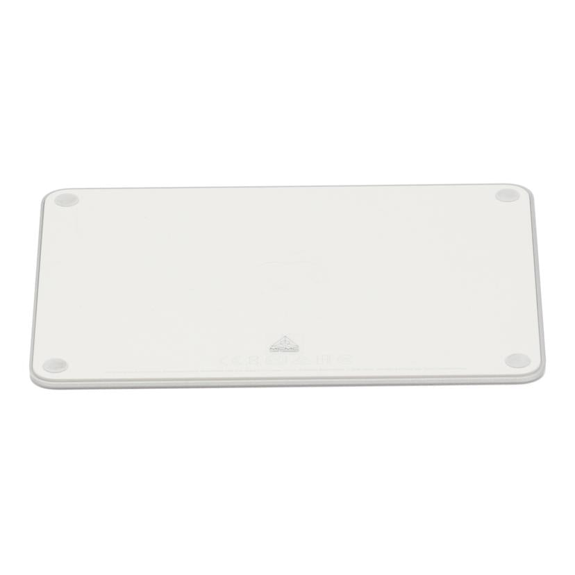 Apple アップル /Magic Trackpad/MK2D3ZA/A//CC22226008B0YWTAN/ABランク/77